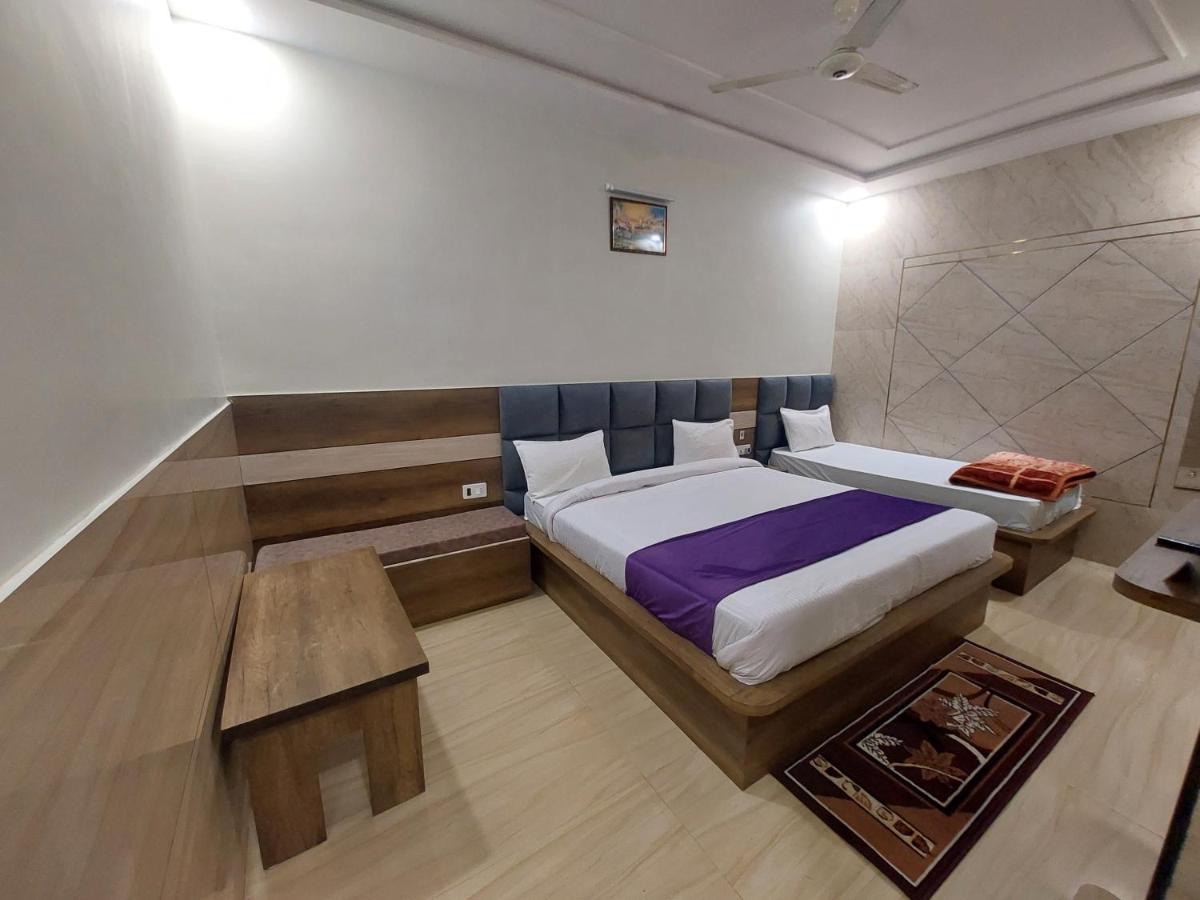Taj Nice Point Manage By Taj Sunrise Group Agra  Εξωτερικό φωτογραφία