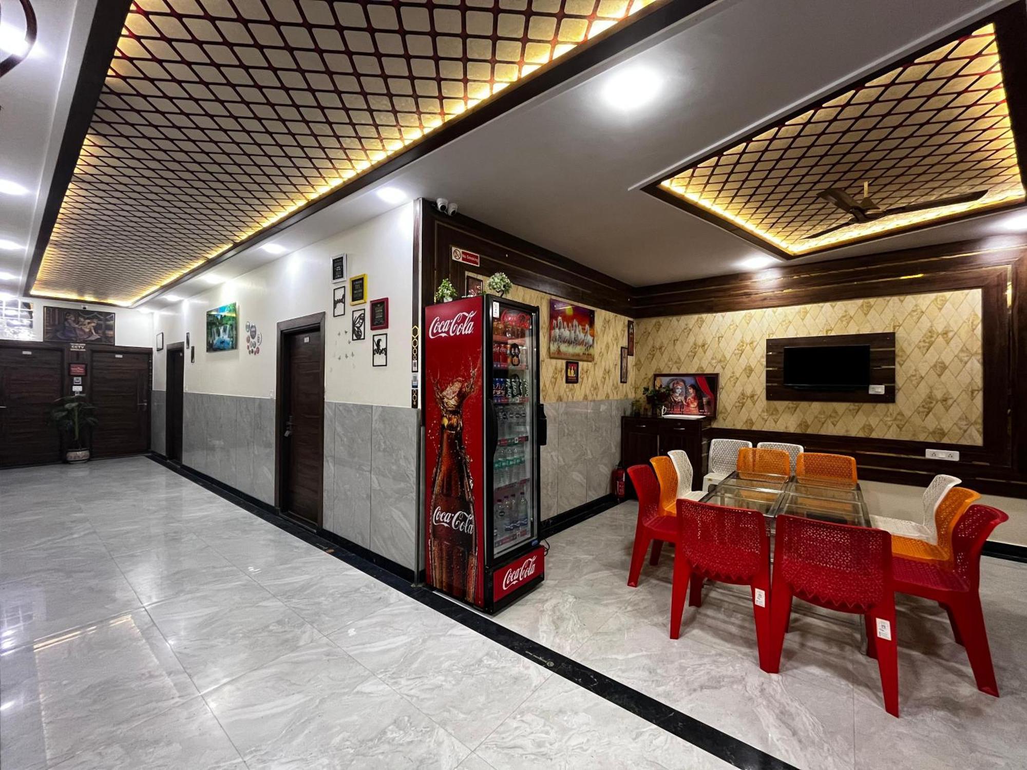 Taj Nice Point Manage By Taj Sunrise Group Agra  Εξωτερικό φωτογραφία