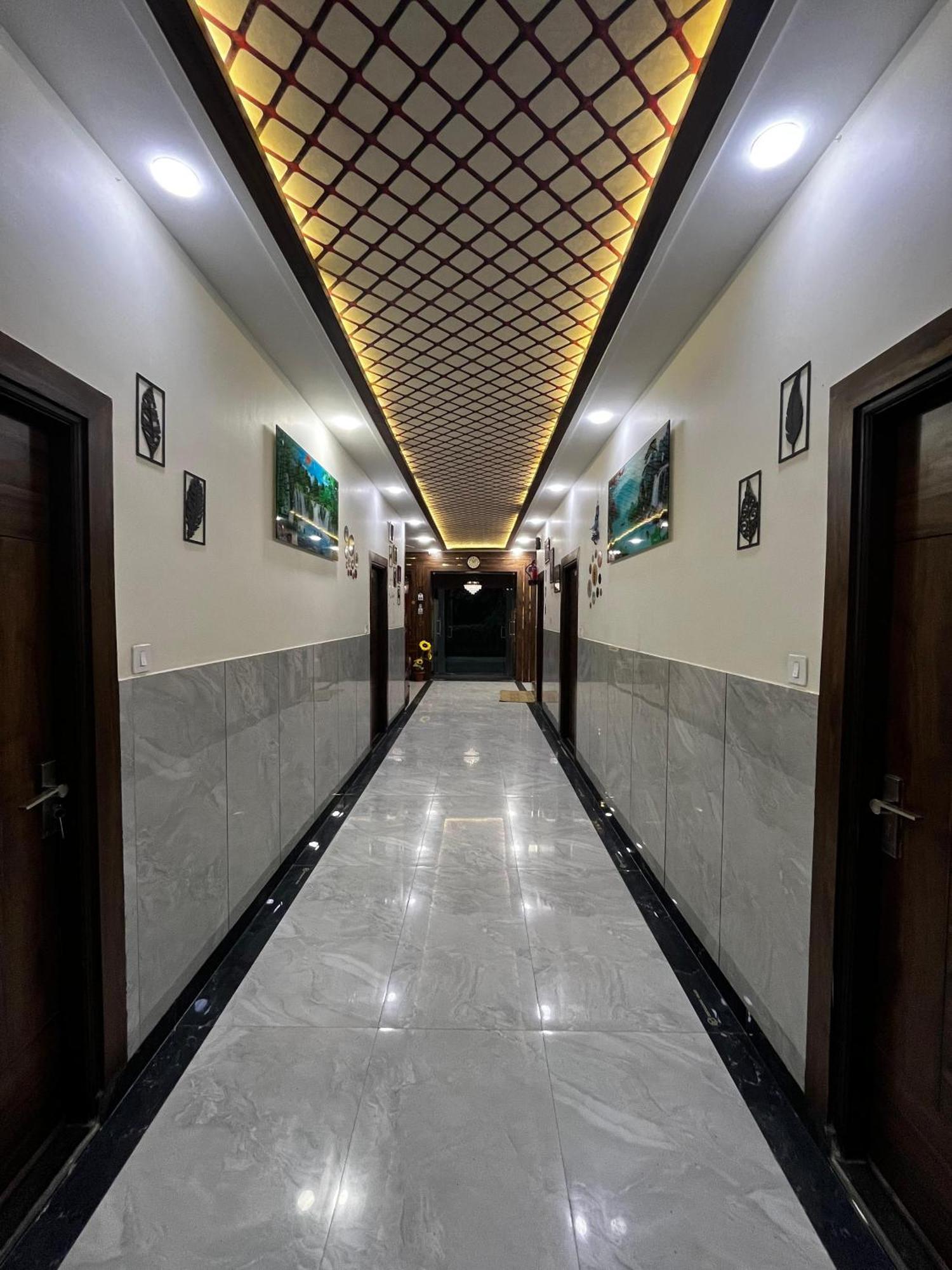 Taj Nice Point Manage By Taj Sunrise Group Agra  Εξωτερικό φωτογραφία